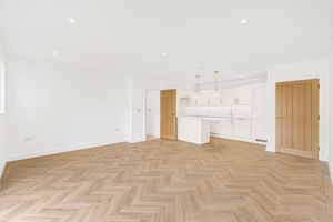 Living Area- click for photo gallery